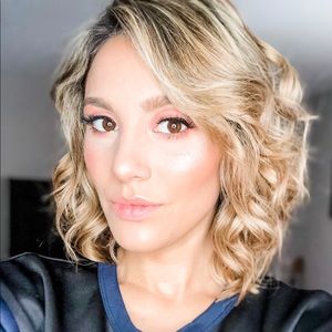 Meet your Posher, Brianna